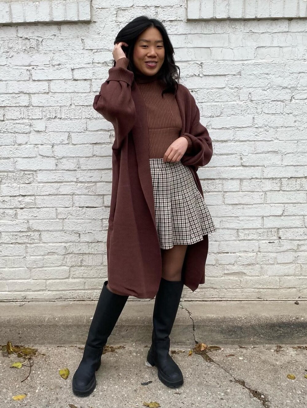 Risque Clothing - Plaid A-Line Mini Skort in Cream, Brown, & Light Blue Size L - Picture 7 of 7